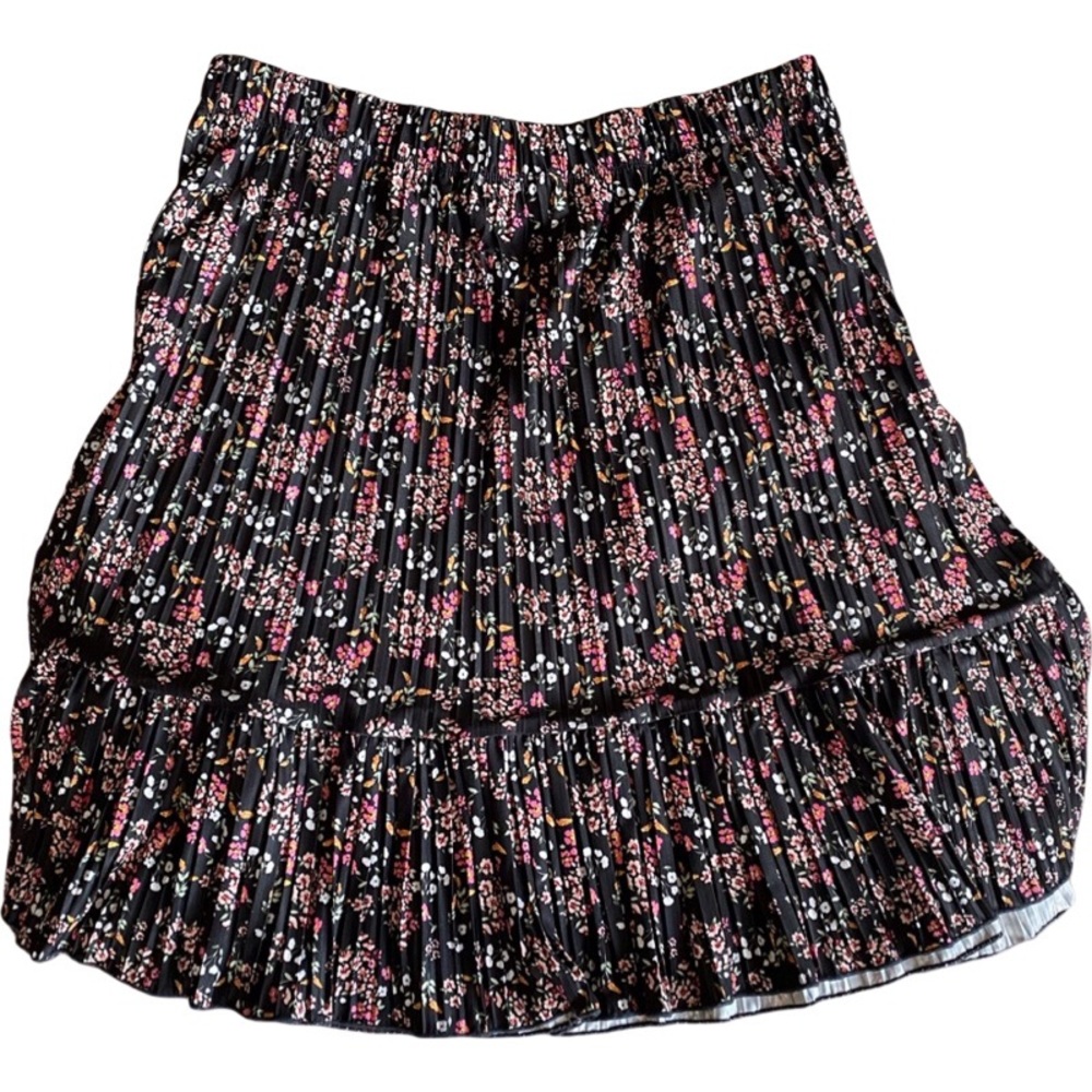NWOT Loft pleated skirt
